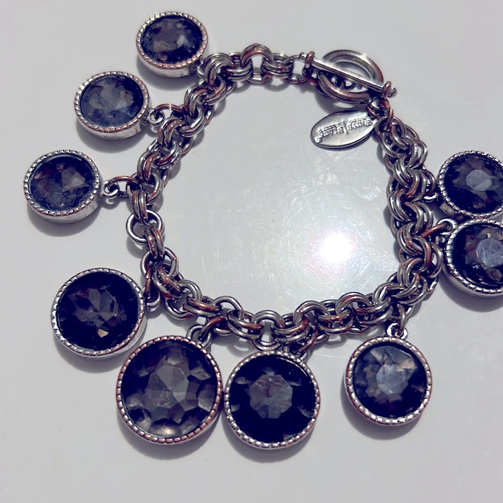 White House black market stone Bracelet